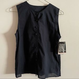 DKNY jeans sleevless button down shirt. Navy